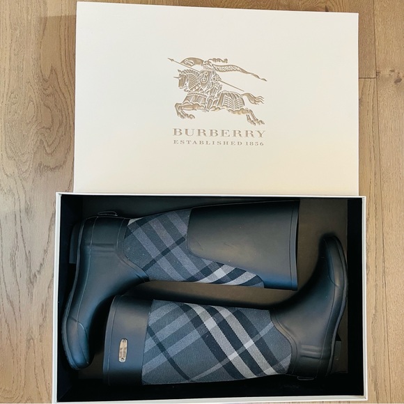 Burberry Rain Boots - Picture 1 of 4